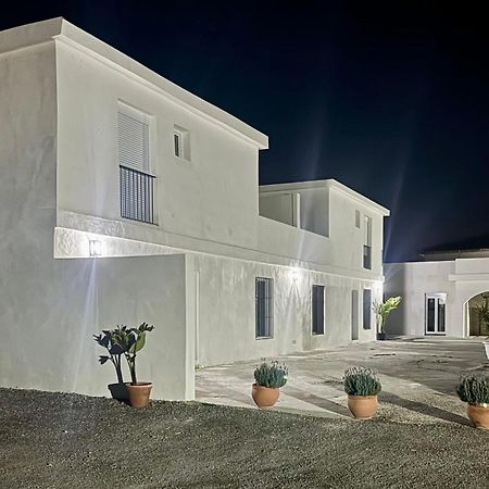 Apartamentos Munoz Fornell 2 Chiclana de la Frontera Exteriör bild